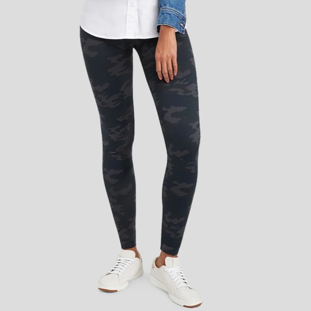Spanx EcoCare Seamless Leggings in Black Camo